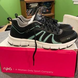 Ryka training sneakers. Size 8.5. New.